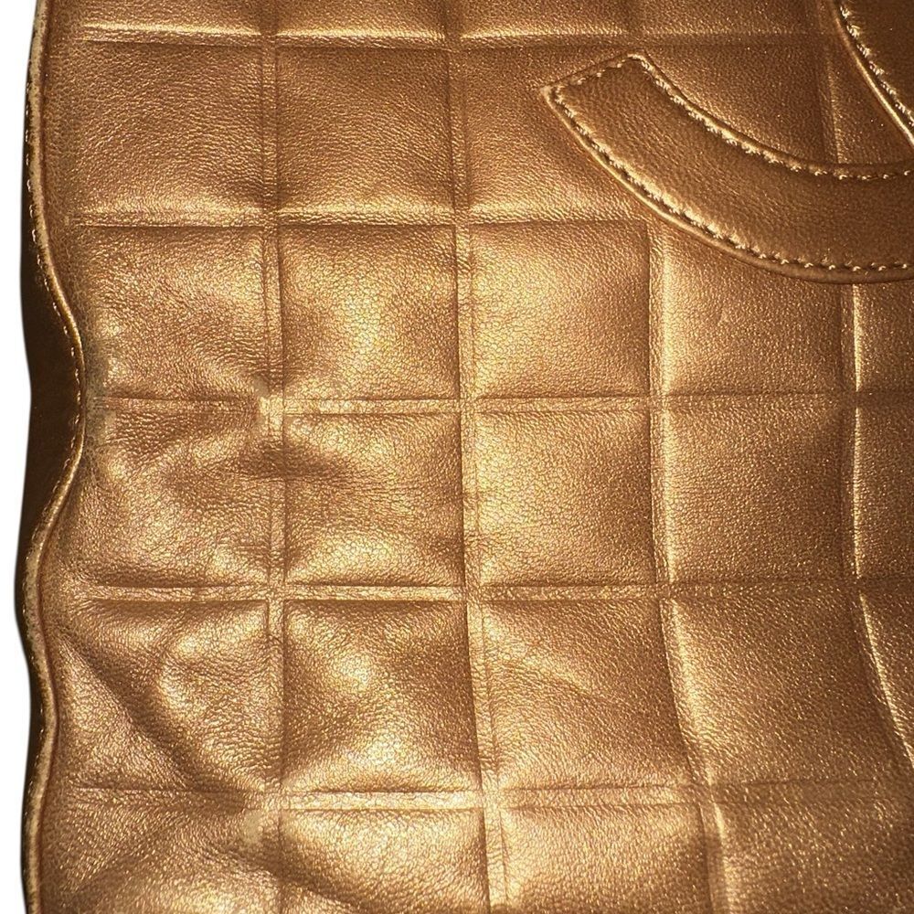 Chanel Gold Quilted Tote Bag - Picture 13 of 14